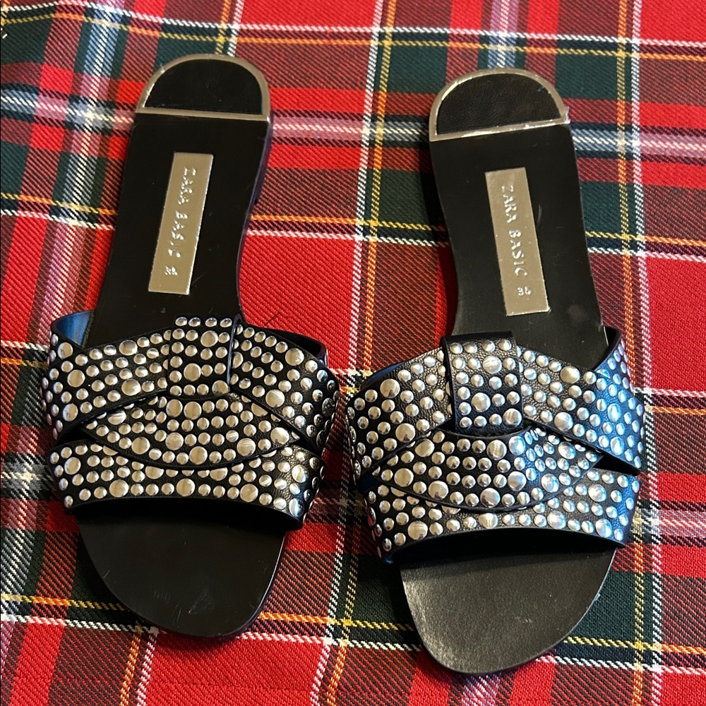🆕 ZARA  Studded Sandals